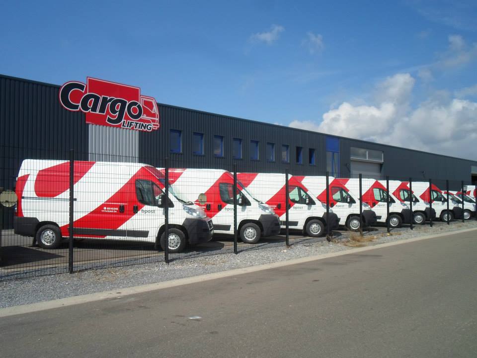 cargo lifting